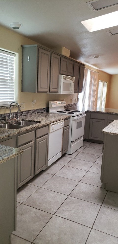140 River Ranch Road 3 Beds Apartment for Rent
