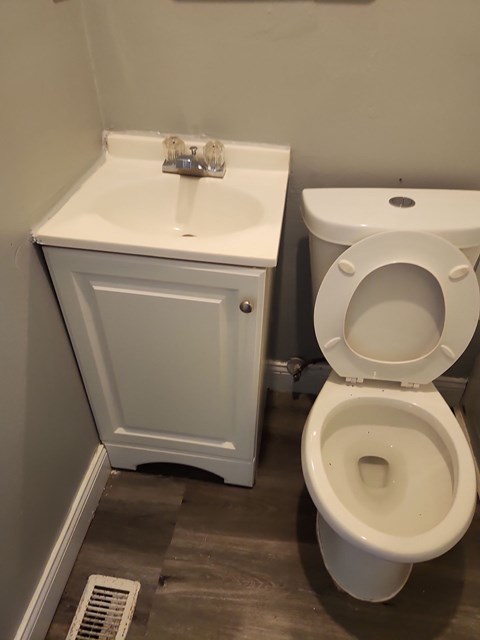 138 1St St 2 Beds Apartment for Rent