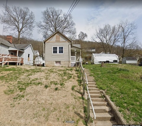 138 1St St 2 Beds Apartment for Rent
