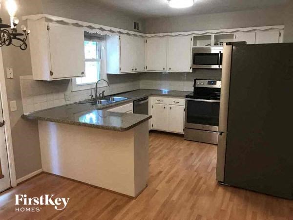 9951 Parkhill Road 3 Beds House for Rent - Photo Gallery 6