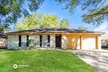 8206 TATTERSHALL CIRCLE 3 Beds House for Rent Photo Gallery 1