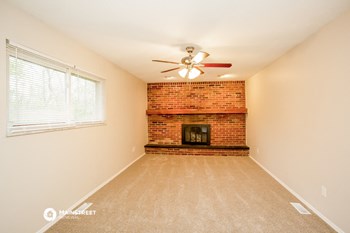 10238 Shallowbrook Ct 3 Beds House for Rent - Photo Gallery 4