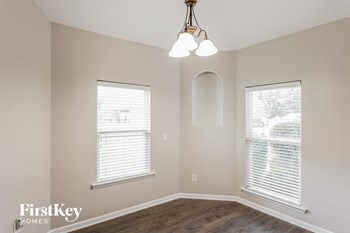 4725 ROSSER LOOP DRIVE 3 Beds House for Rent - Photo Gallery 4