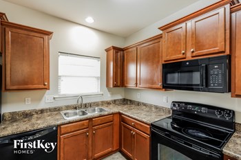 4725 ROSSER LOOP DRIVE 3 Beds House for Rent - Photo Gallery 5