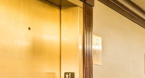 Hallway |Elevators| Mailboxes Hallway |Elevators| Mailboxes