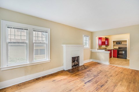 Spacious Living room in East Lansing Apartments near Michigan State University | MSU Houses