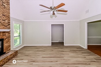 1945 Greeno Drive 3 Beds House for Rent - Photo Gallery 4