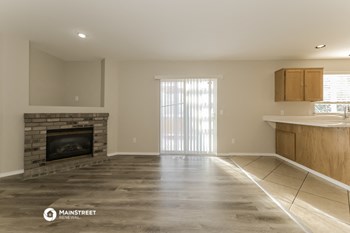 6708 153rd St Ct E 3 Beds House for Rent - Photo Gallery 4