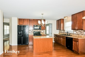 229 Greengate Drive 3 Beds House for Rent - Photo Gallery 6