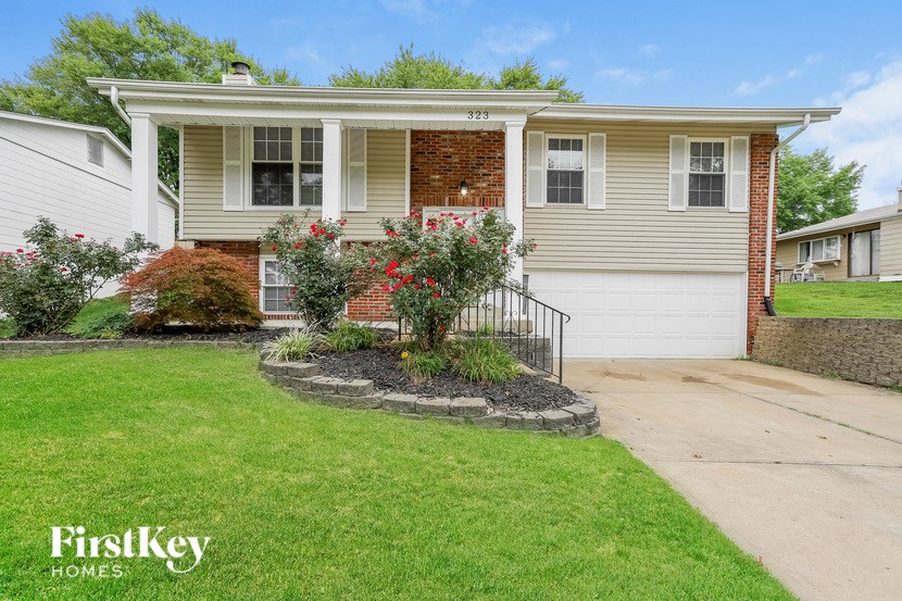 323 Turfwood Drive 3 Beds House for Rent - Photo Gallery 2