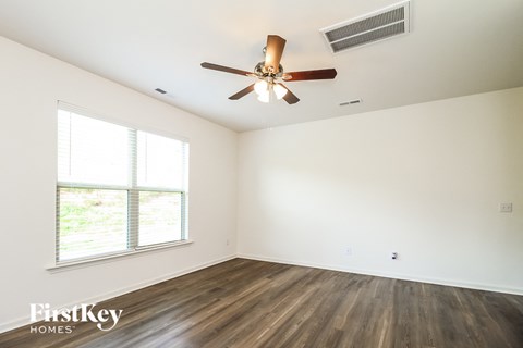 5712 Beaver Pond Trail 3 Beds Apartment for Rent
