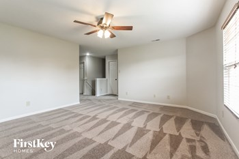917 Highpointe Boulevard 3 Beds House for Rent - Photo Gallery 6