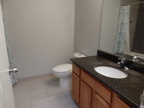 375 Woodridge Circle, F 2 Beds Apartment for Rent