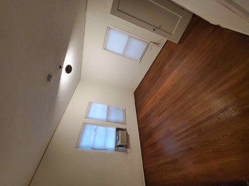 8247 Blackburn Avenue 2 Beds Apartment for Rent - Photo Gallery 13
