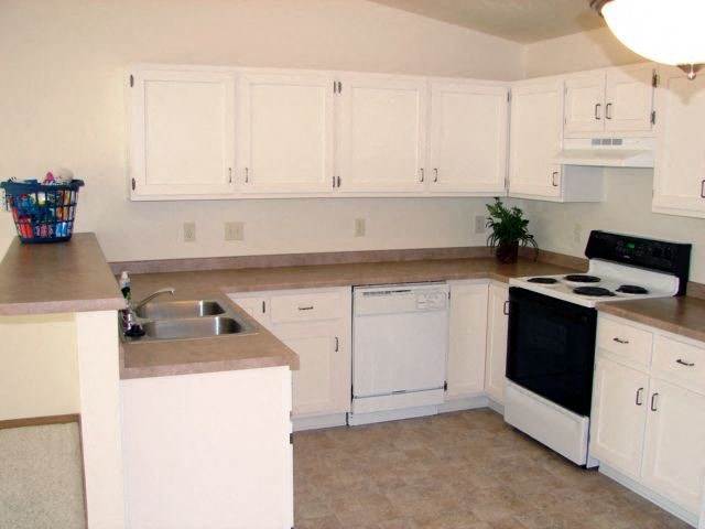 Foxwood Crossing Apartments