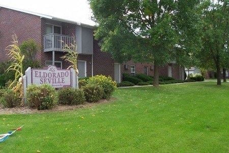 Eldorado IV Apartments photo