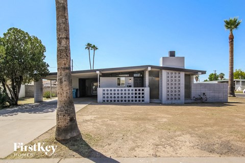8830 N 37TH Avenue 4 Beds Apartment for Rent