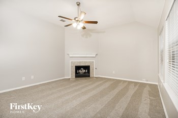 8 Willowstone Court 4 Beds House for Rent - Photo Gallery 8