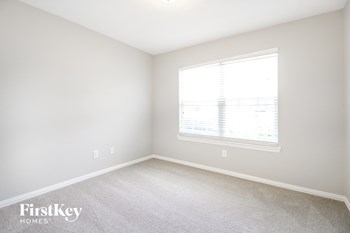 8 Willowstone Court 4 Beds House for Rent - Photo Gallery 13