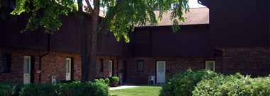 1001 W. Lincoln Hwy Studio-5 Beds Apartment for Rent