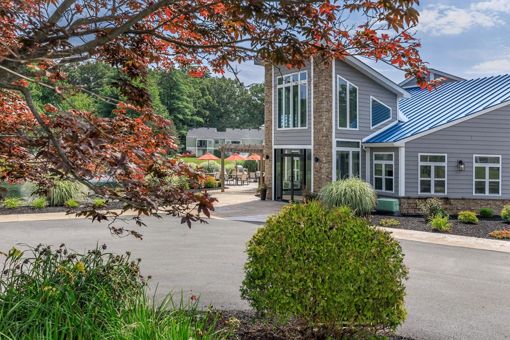 the building where the hotel is located