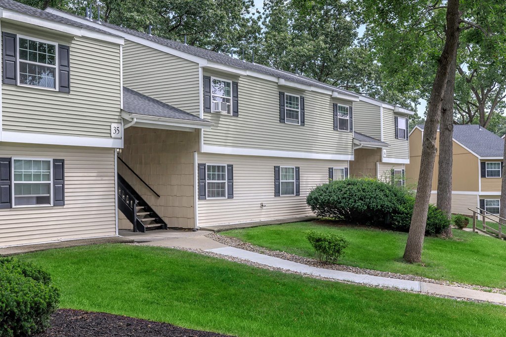 our apartments offer a walkway to the apartments for rent