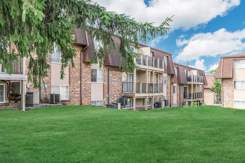 our apartments offer a spacious yard for residents to enjoy