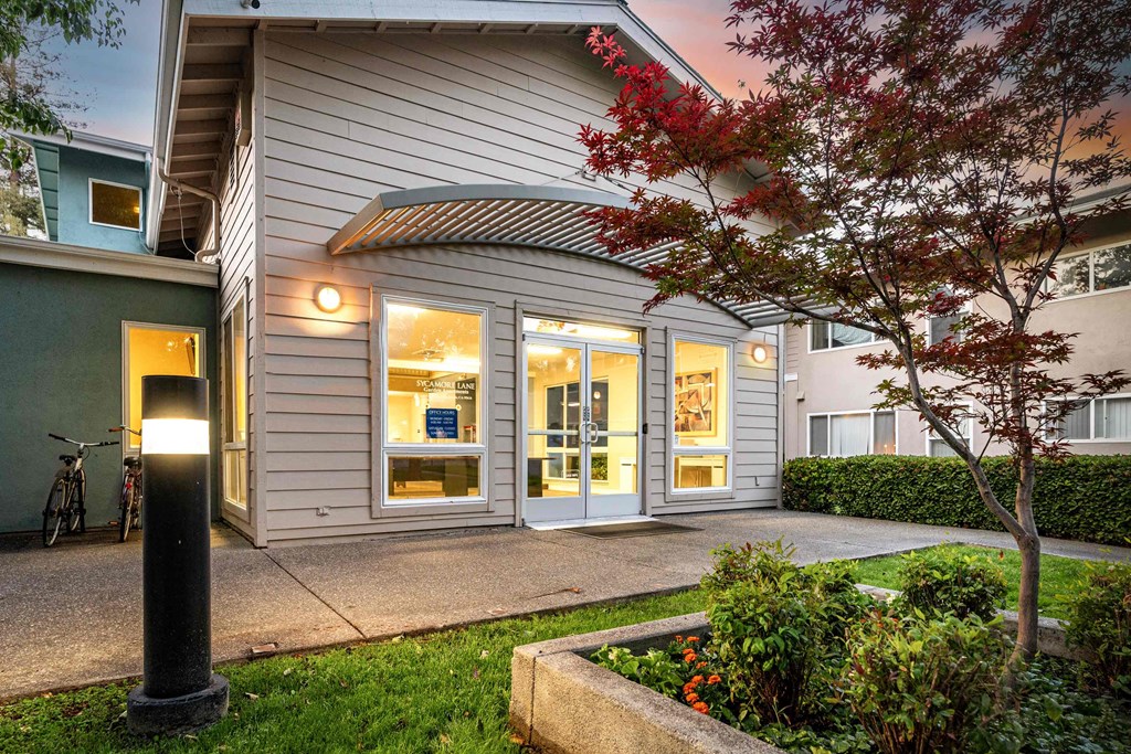 Sycamore Lane Apartments