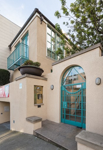 1059 Union St. Studio-2 Beds Apartment for Rent - Photo Gallery 4