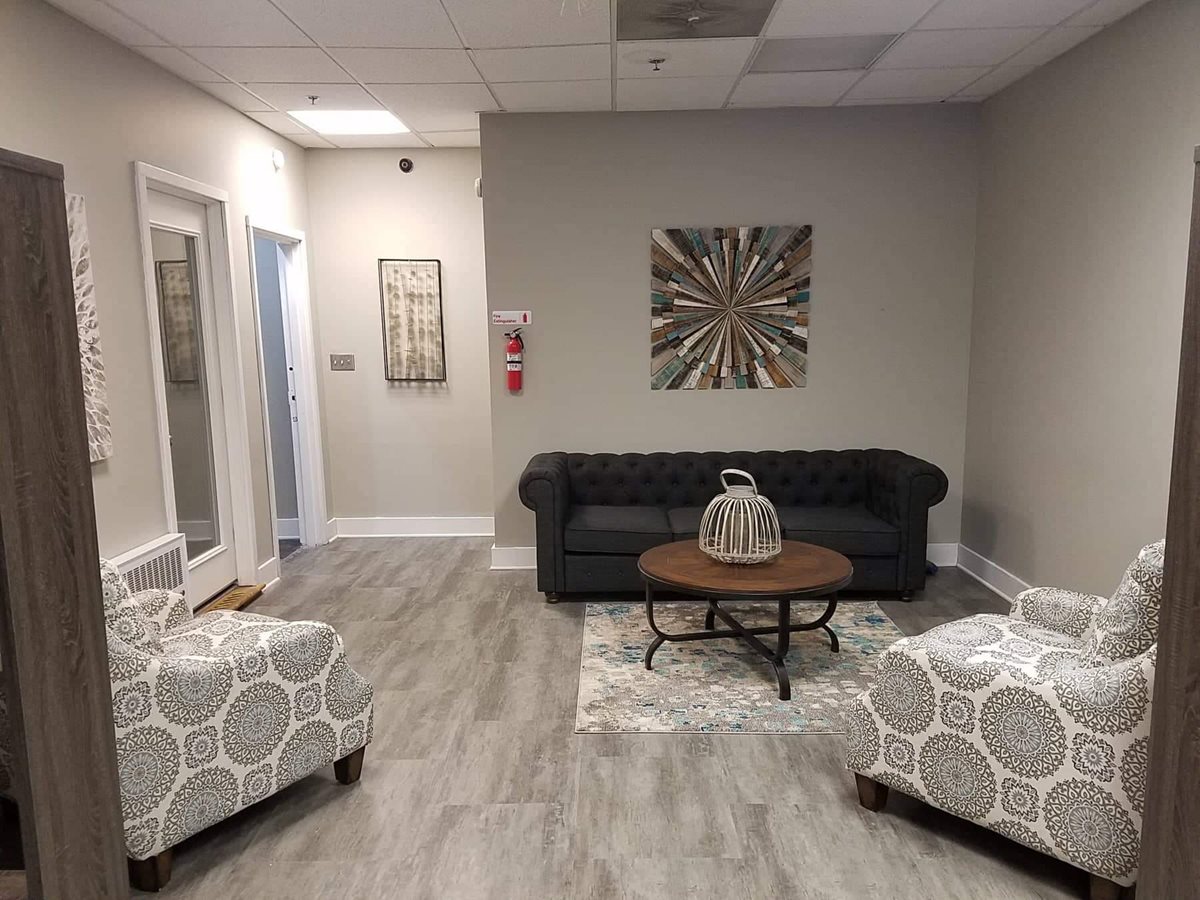 Kensington Club Apartments