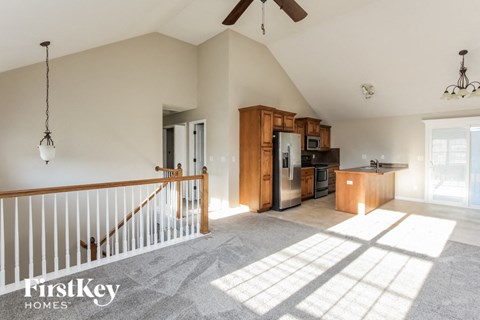 11724 N Farley Avenue 3 Beds Apartment for Rent