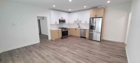 1010 North Spaulding Avenue Studio Apartment for Rent