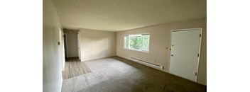 2 Bedrooms, 1.5 Bathrooms