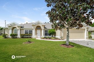 1261 SHERBROOK 4 Beds Apartment for Rent