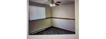 2 Bedrooms, 1 Bathroom