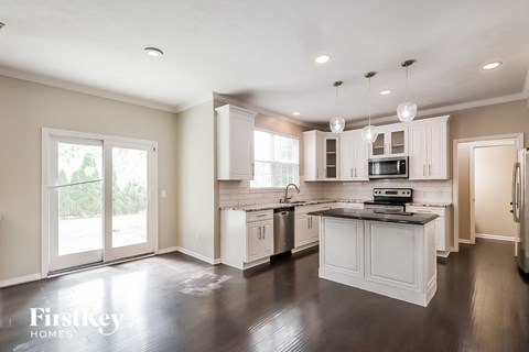10911 Jessie Circle 4 Beds Apartment for Rent