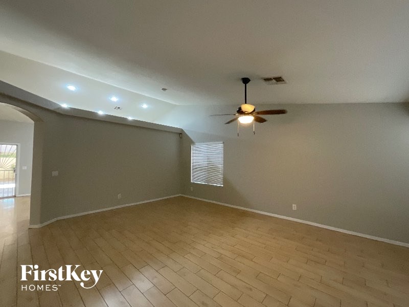 8507 W PALM Lane 4 Beds House for Rent - Photo Gallery 3