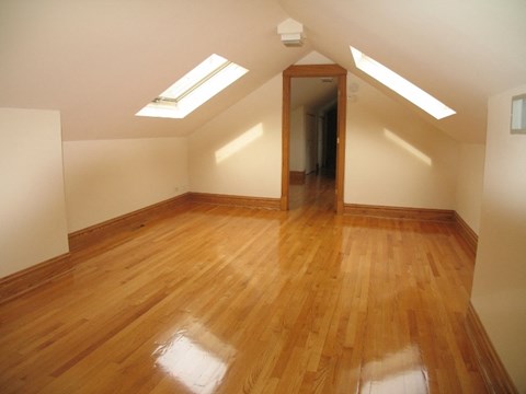 1817 N Clybourn Ave Studio-4 Beds Apartment for Rent - Photo Gallery 3