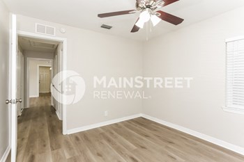 2035 Almira st 3 Beds House for Rent - Photo Gallery 11