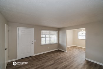 404 Janell Drive 3 Beds House for Rent - Photo Gallery 3