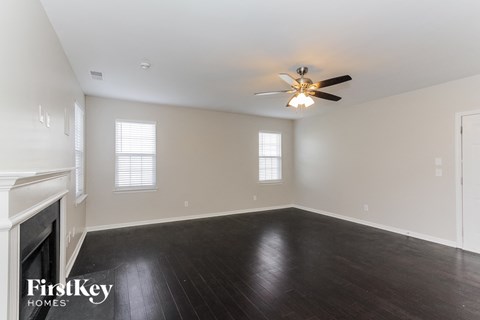 5309 Kiev Drive 3 Beds Apartment for Rent