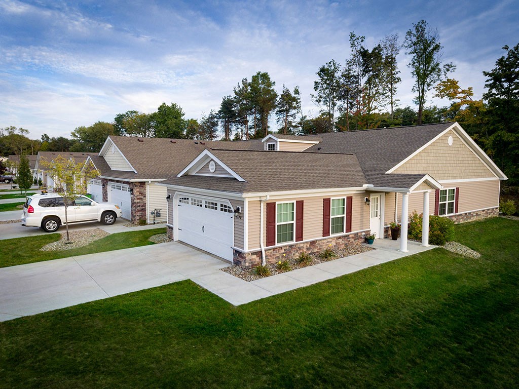 Monroe North Carolina Apartment Rentals Redwood Living Redwood Monroe Exterior