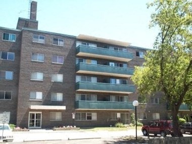 141 Taunton Rd., Studio-3 Beds Apartment for Rent
