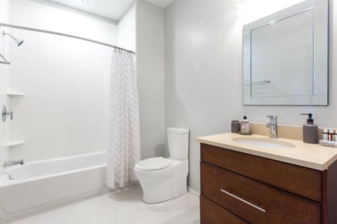 Office Studio-4 Beds Apartment for Rent - Photo Gallery 31