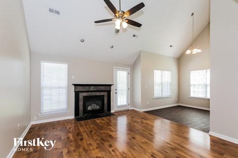 1051 Enderbury Drive 3 Beds Apartment for Rent