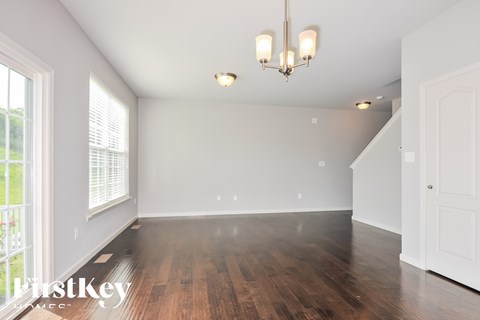 106 Katiemist Drive 3 Beds Apartment for Rent