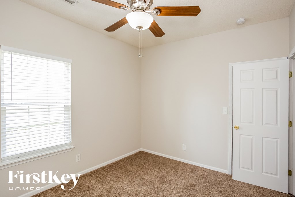 15541 Outside Trail 3 Beds House for Rent - Photo Gallery 13