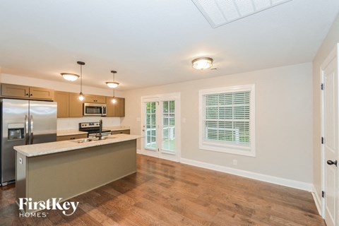 450 Galvin Drive 3 Beds Apartment for Rent