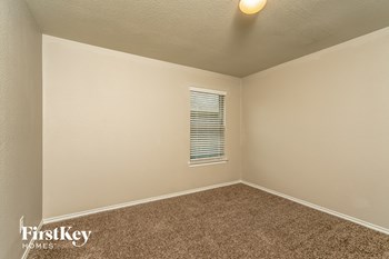804 Horton Street 4 Beds House for Rent - Photo Gallery 11