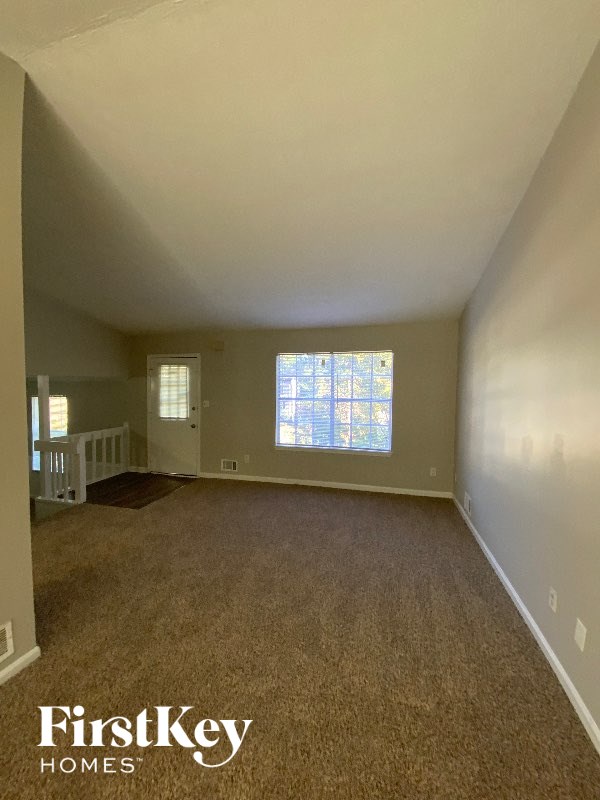 457 Maid Marion Lane 3 Beds House for Rent - Photo Gallery 3